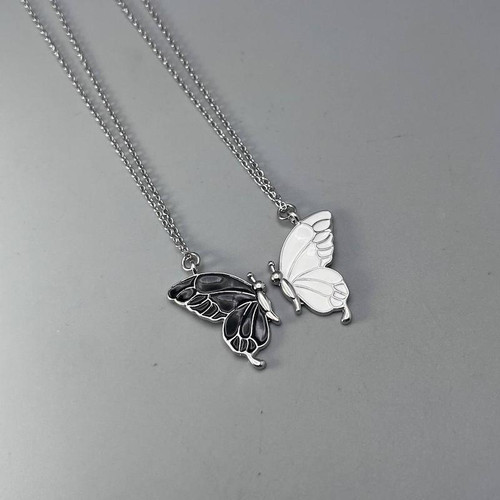ست گردنبند پروانه🦋